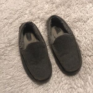 Ugg slippers